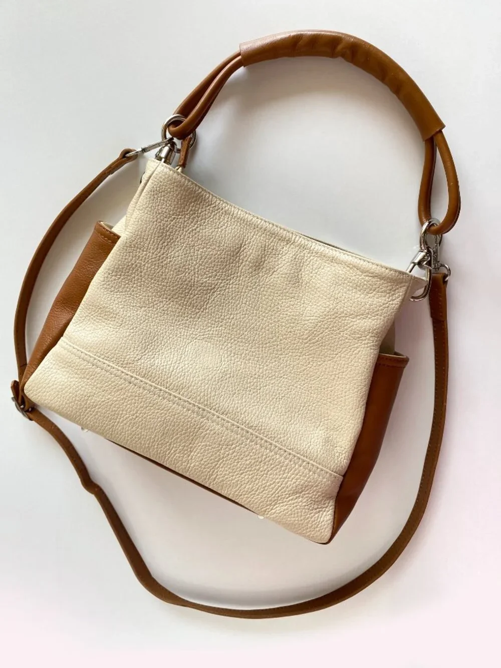 I Medici Firenze Leather Ivory Brown Convertible Hobo Shoulder Bag Made in Italy